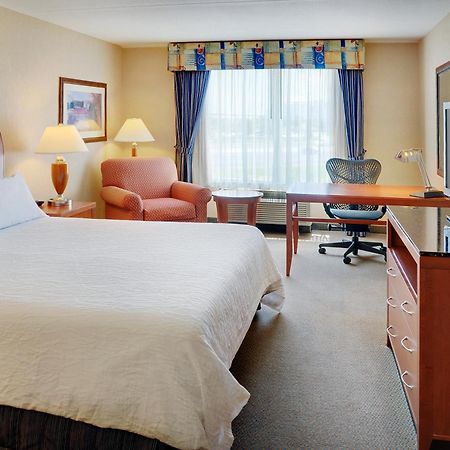 Hilton Garden Inn Toronto/Μπέρλινγκτον Εξωτερικό φωτογραφία